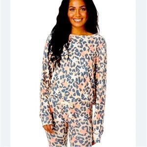 Wildfox Baggy Beach Long Sleeve Pullover SweatSuit, Stars & Spots Print - Small